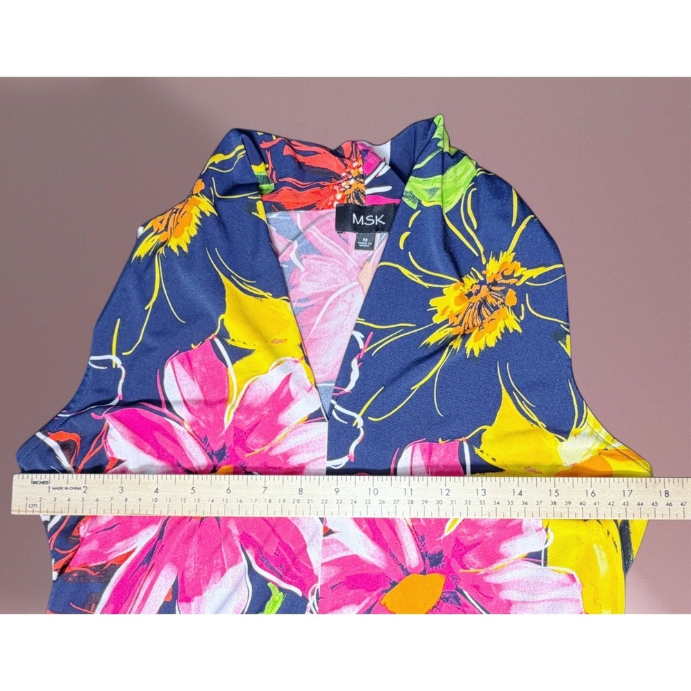 Pre-loved MSK Sleeveless Tropical Floral V-Neck Maxi Dress. Size-Medium - Picture 7 of 10